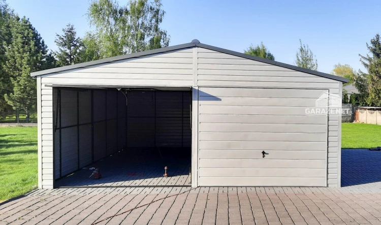 garazenet.pl Garaż Blaszany ID166 6,5m x 6m (2).JPG