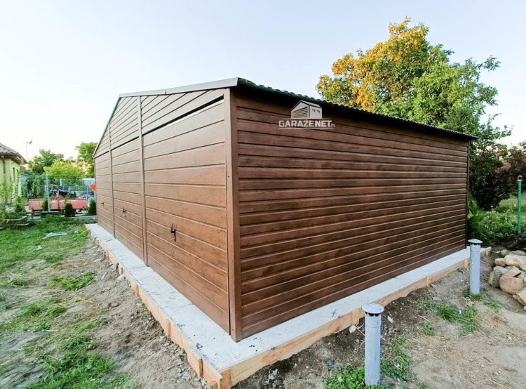 garazenet.pl Garaż Blaszany ID132 9x6 (3).JPG