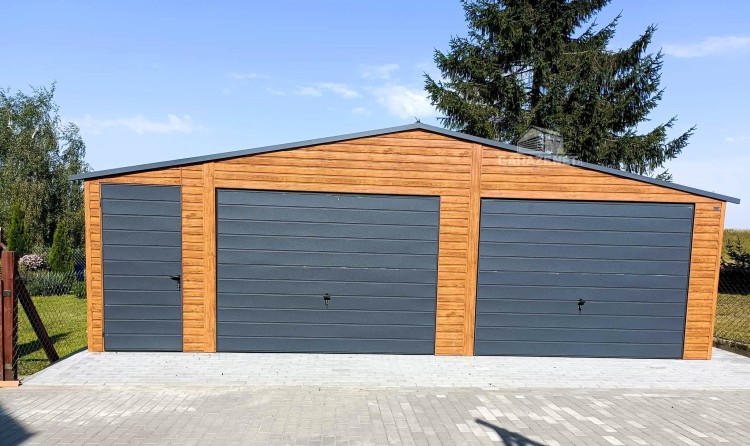 garazenet.pl Garaż Blaszany ID130 8x7 (5).JPG